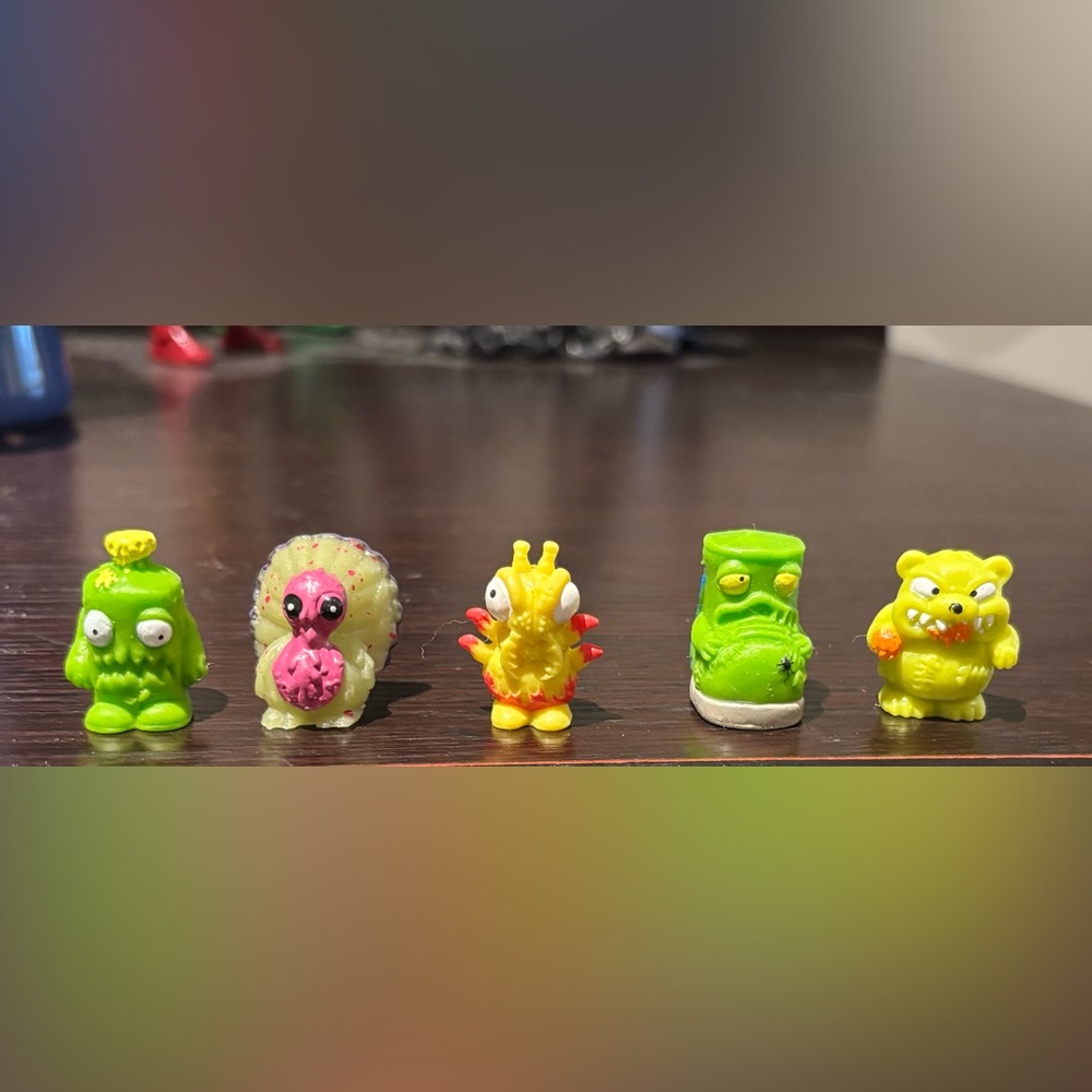 The Trash Pack Exclusive Ultra Rare Lot Binfire Goobles Bashed Bottle Boot Bear